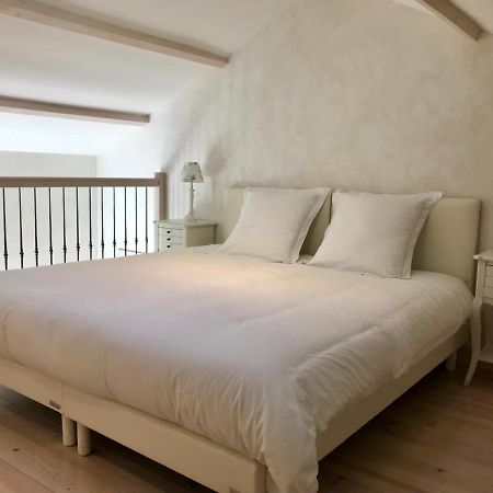 Domaine De La Sabliere Bed and Breakfast Thiviers Exteriör bild