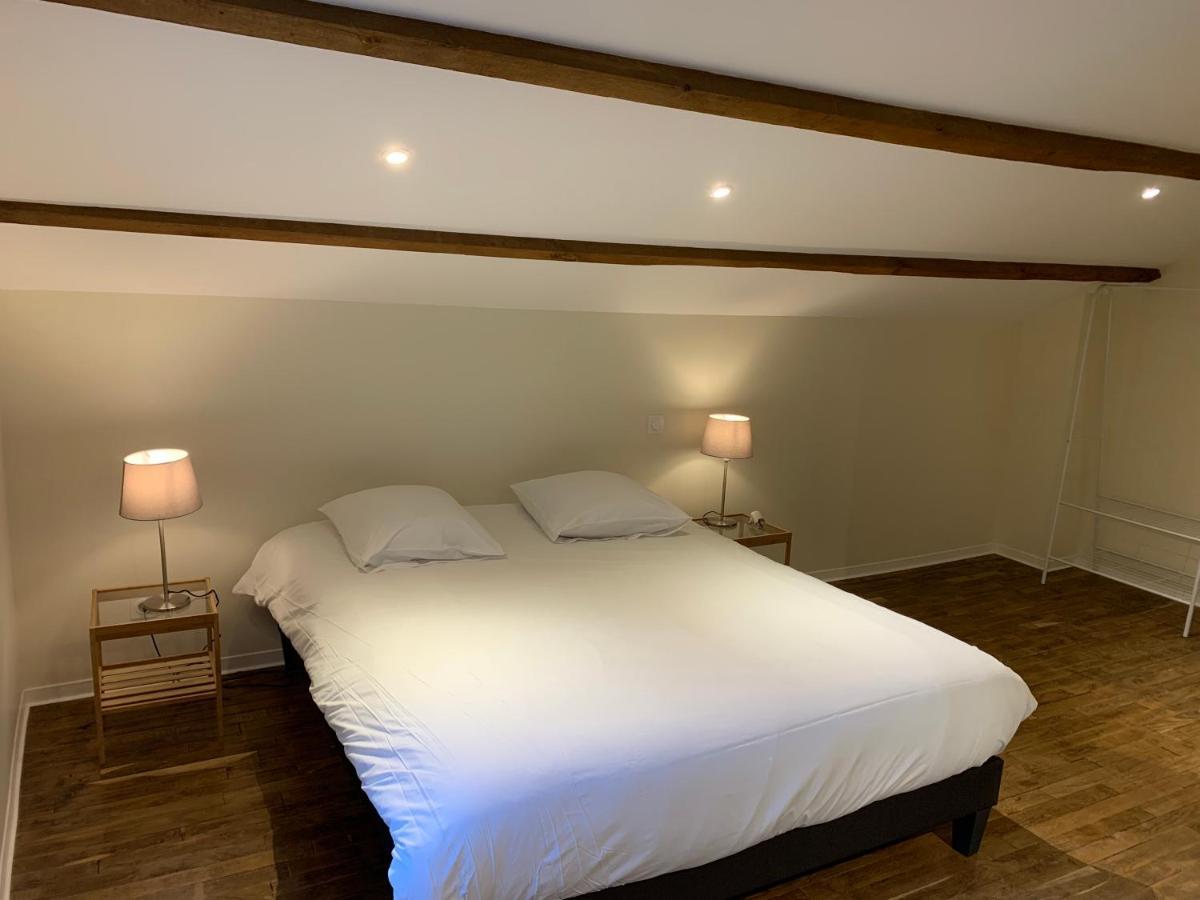 Domaine De La Sabliere Bed and Breakfast Thiviers Exteriör bild