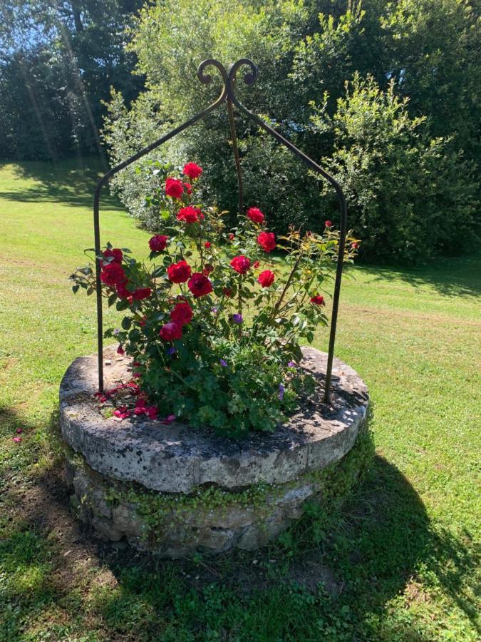 Domaine De La Sabliere Bed and Breakfast Thiviers Exteriör bild